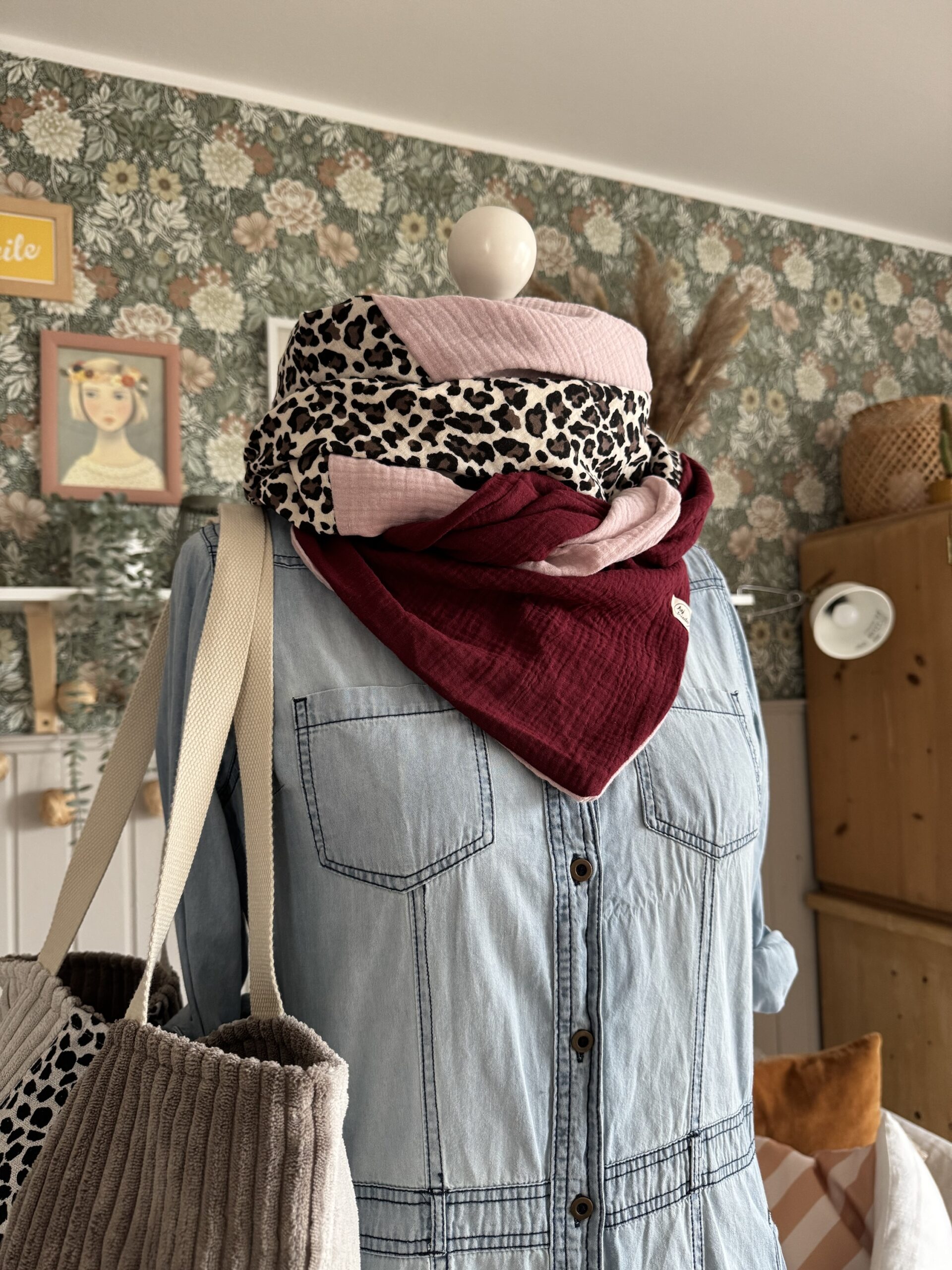 HANNA Musselintuch XL Colorblocking altrosa/Leo/bordeaux – Bild 5