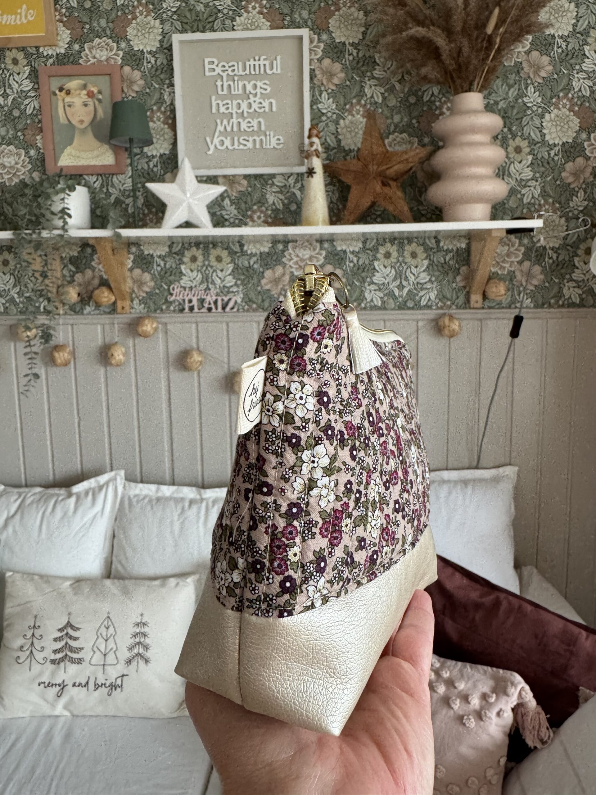 MARA Quilted Cosmetic Bag – Bild 9