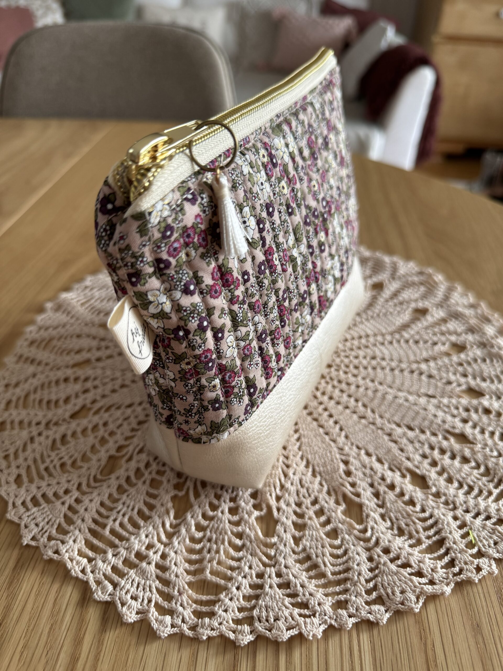 MARA Quilted Cosmetic Bag – Bild 6