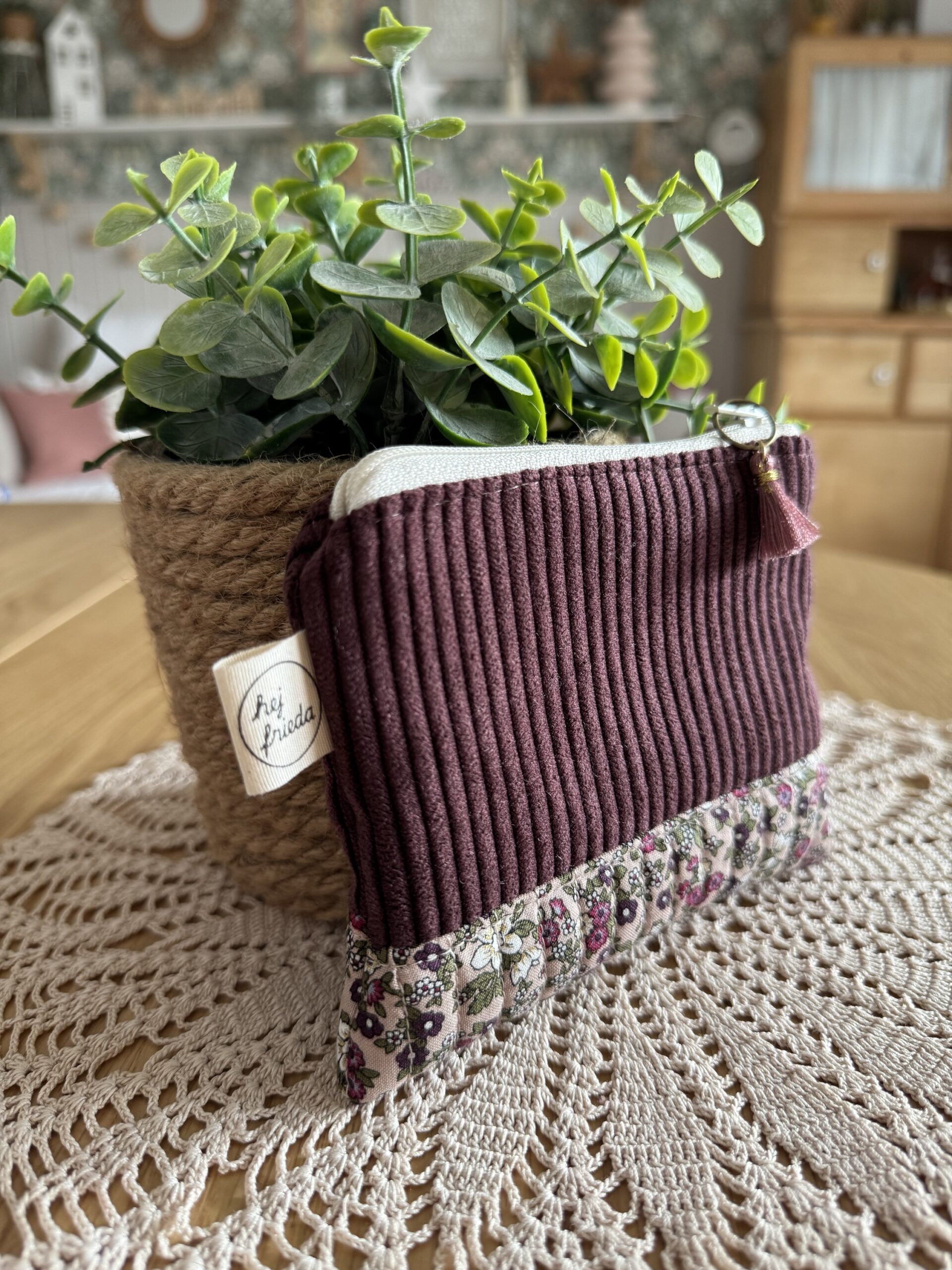 LINA Cord/Quilted Mini Pouch – Bild 3