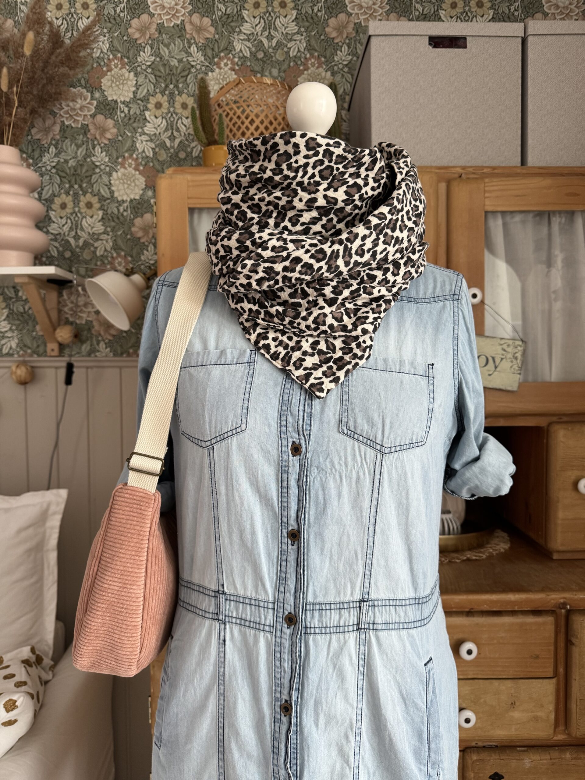 MAJA Crossbody-Bag Cord rosé – Bild 8