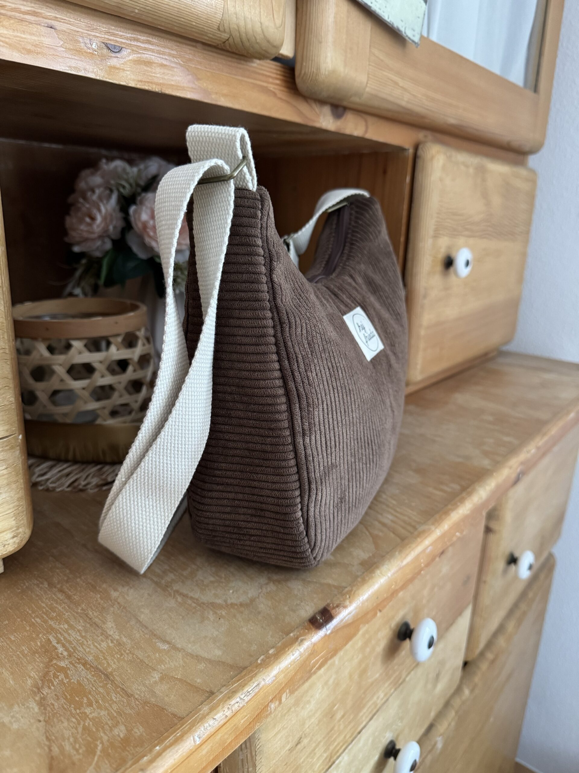 MAJA Crossbody-Bag Cord dunkelbraun – Bild 5