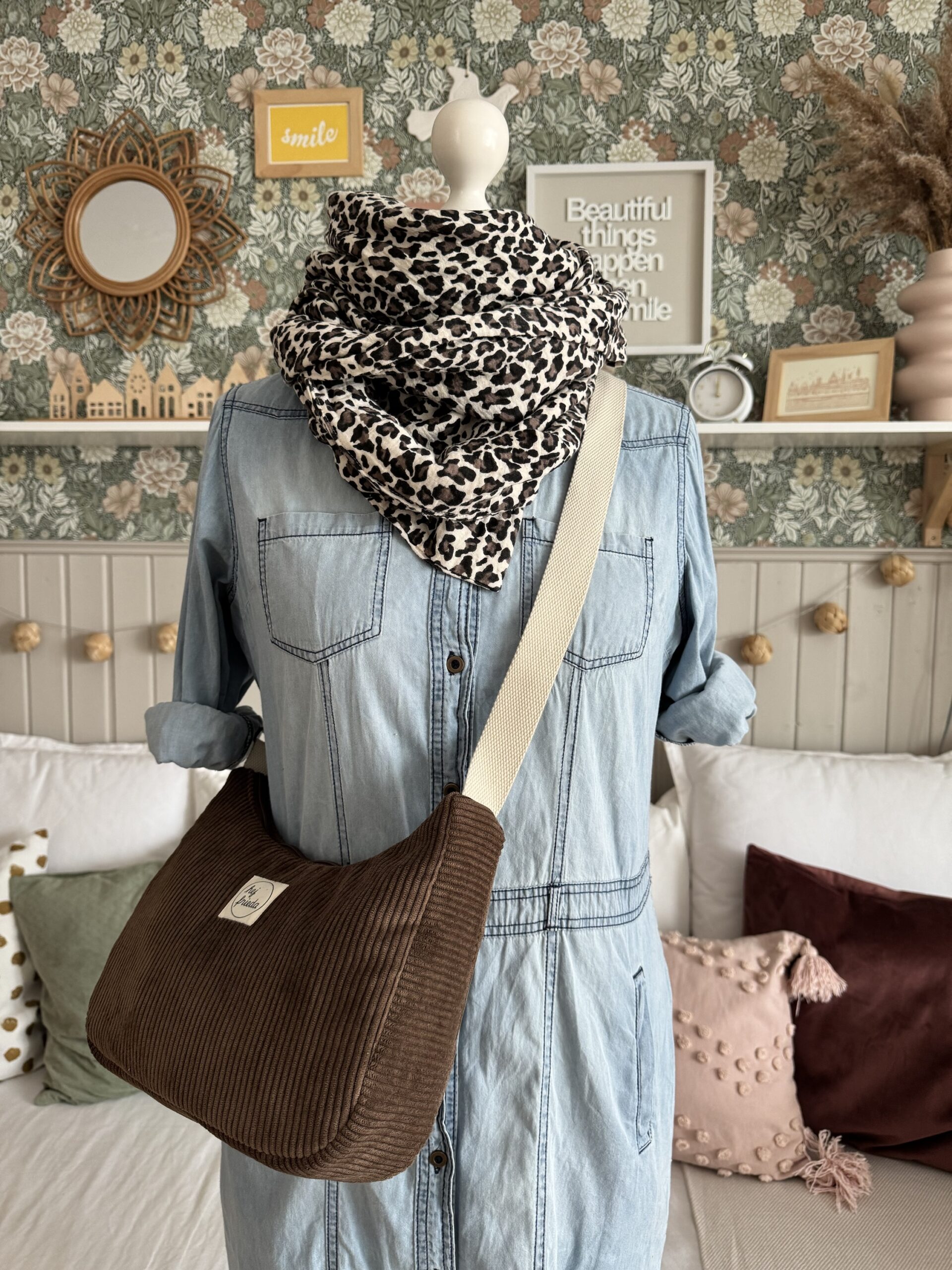 MAJA Crossbody-Bag Cord dunkelbraun – Bild 11