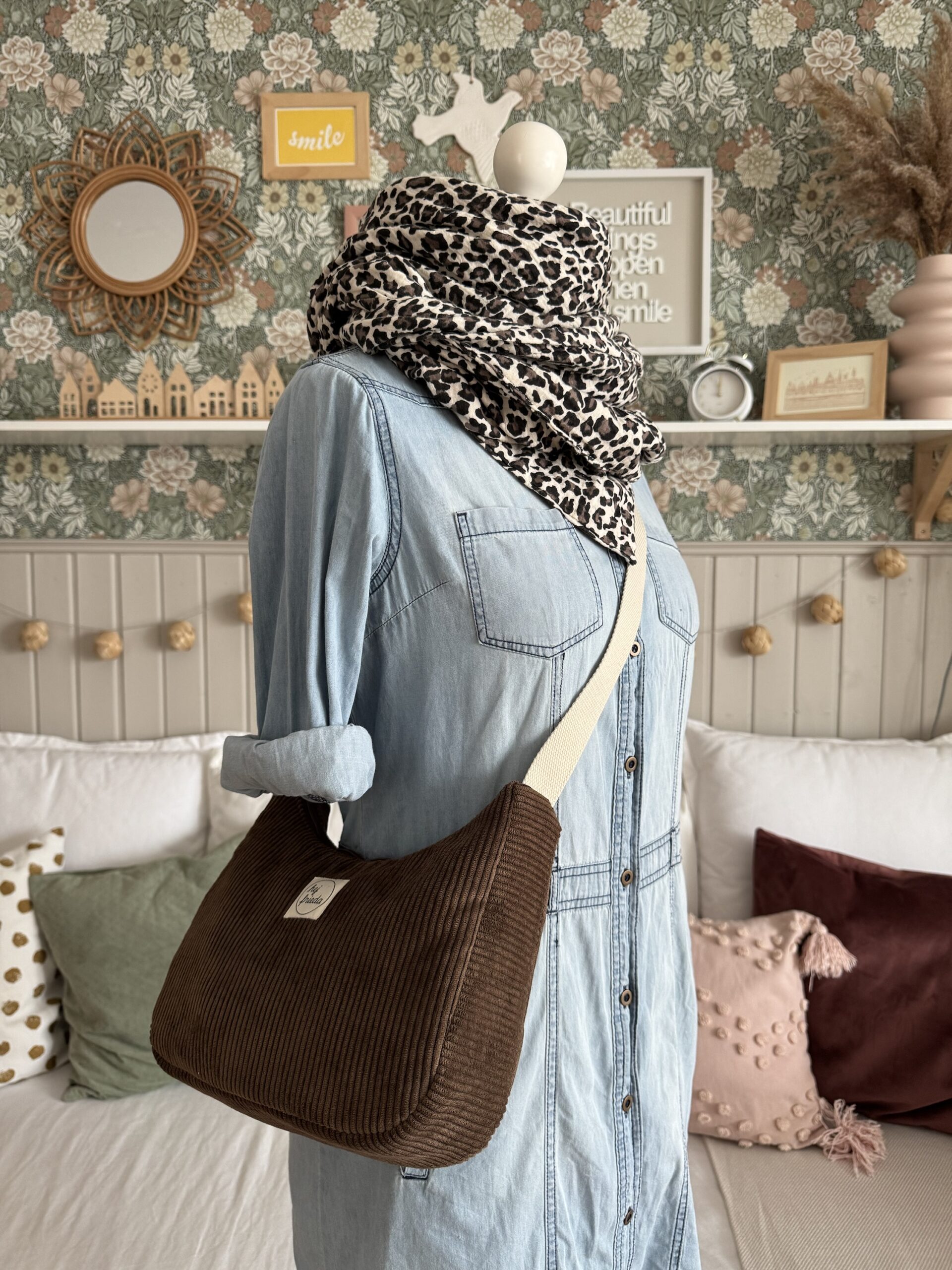 MAJA Crossbody-Bag Cord dunkelbraun – Bild 12