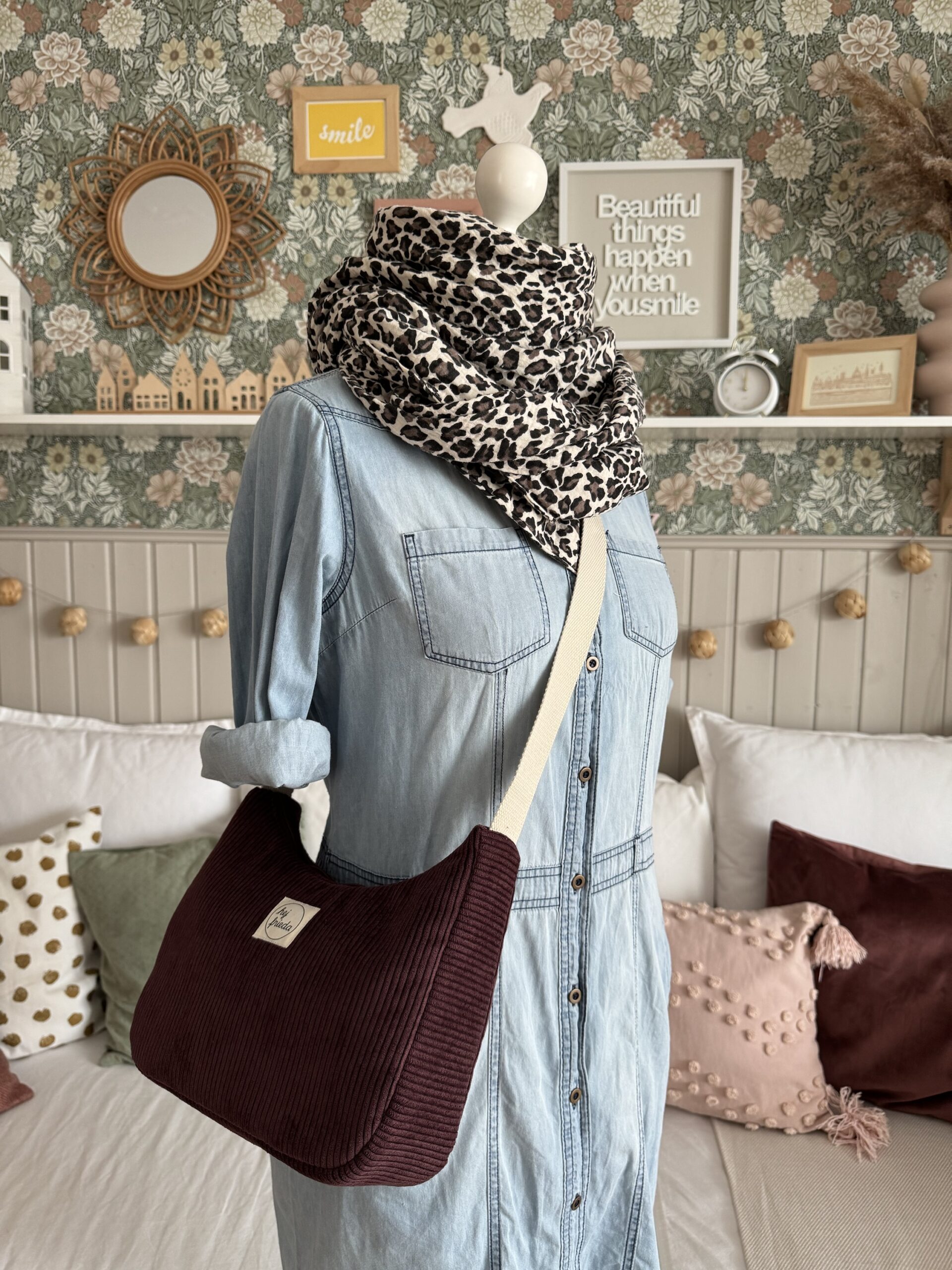 MAJA Crossbody-Bag Cord beere – Bild 12